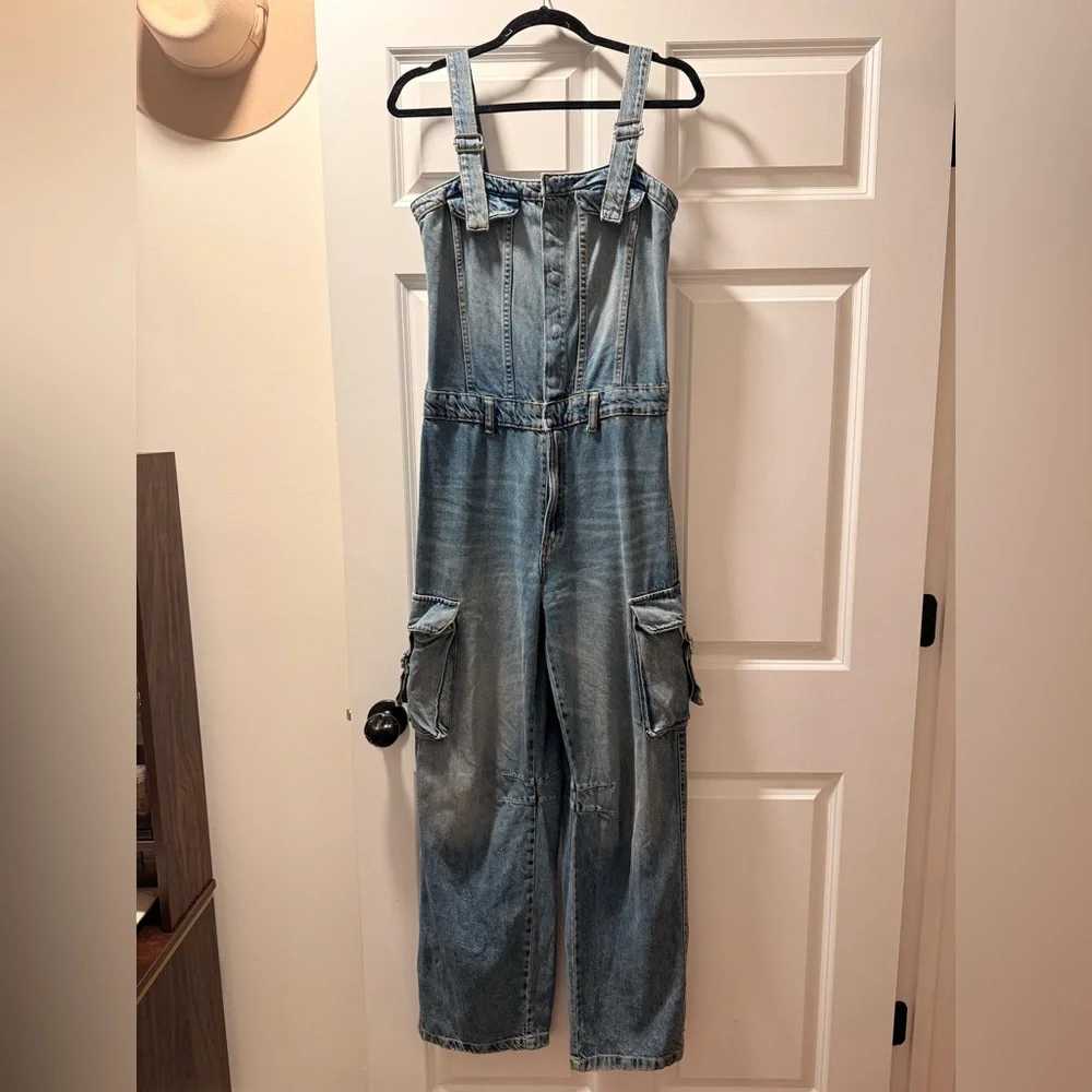 ZARA JEAN JUMPSUIT - Picture 2 of 9